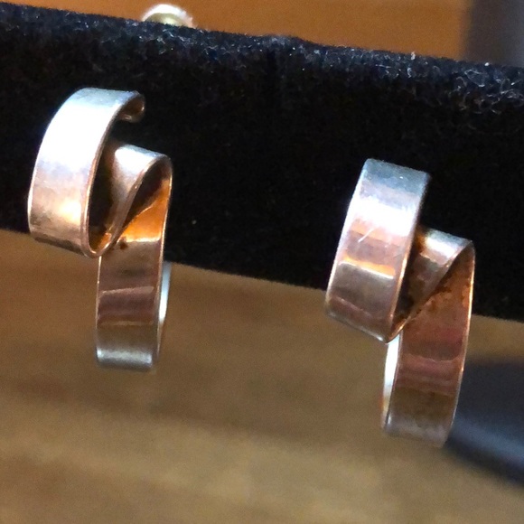 Vintage Sterling Napier Screw-back Hoop Earrings - Picture 2 of 10